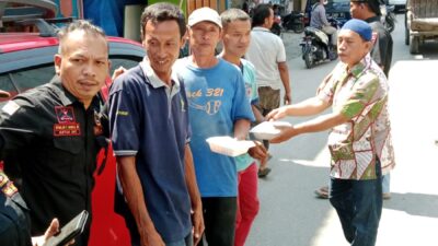 DPC GRIB JAYA SIMALUNGUN DAN SELURUH JAJARANNYA DI AKHIR TAHUN MENGADAKAN  BERBAGI  TALI KASIH KEPADA MASYAKARAT
