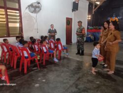 Babinsa Koramil 09/Tiga Balata Tanamkan Wawasan Kebangsaan Sejak Dini kepada Anak TK