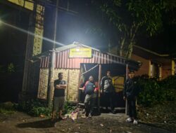 Bhabinkamtibmas Polsek Dolok Pardamean Lakukan Pengecekan Poskamling Wujudkan Polri Hadir untuk Masyarakat