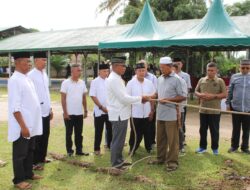 Dandim 0207/Simalungun Letkol Inf Slamet Faojan, M.Han. Serahkan Hewan Qurban Kepada Keluarga Besar Kodim 0207/Simalungun