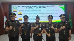 KAJARI SIMALUNGUN MELANTIK EMPAT PEJABAT STRUKTURAL DAN MENEKANKAN PROFESIONALITAS DAN INTEGERITAS
