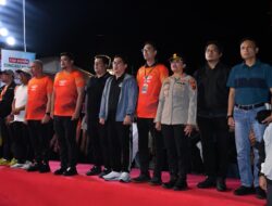 Gubernur Sumatera Utara Bersama Bupati Samosir Lepas Peserta Lomba 100K Trail of The Kings 2026